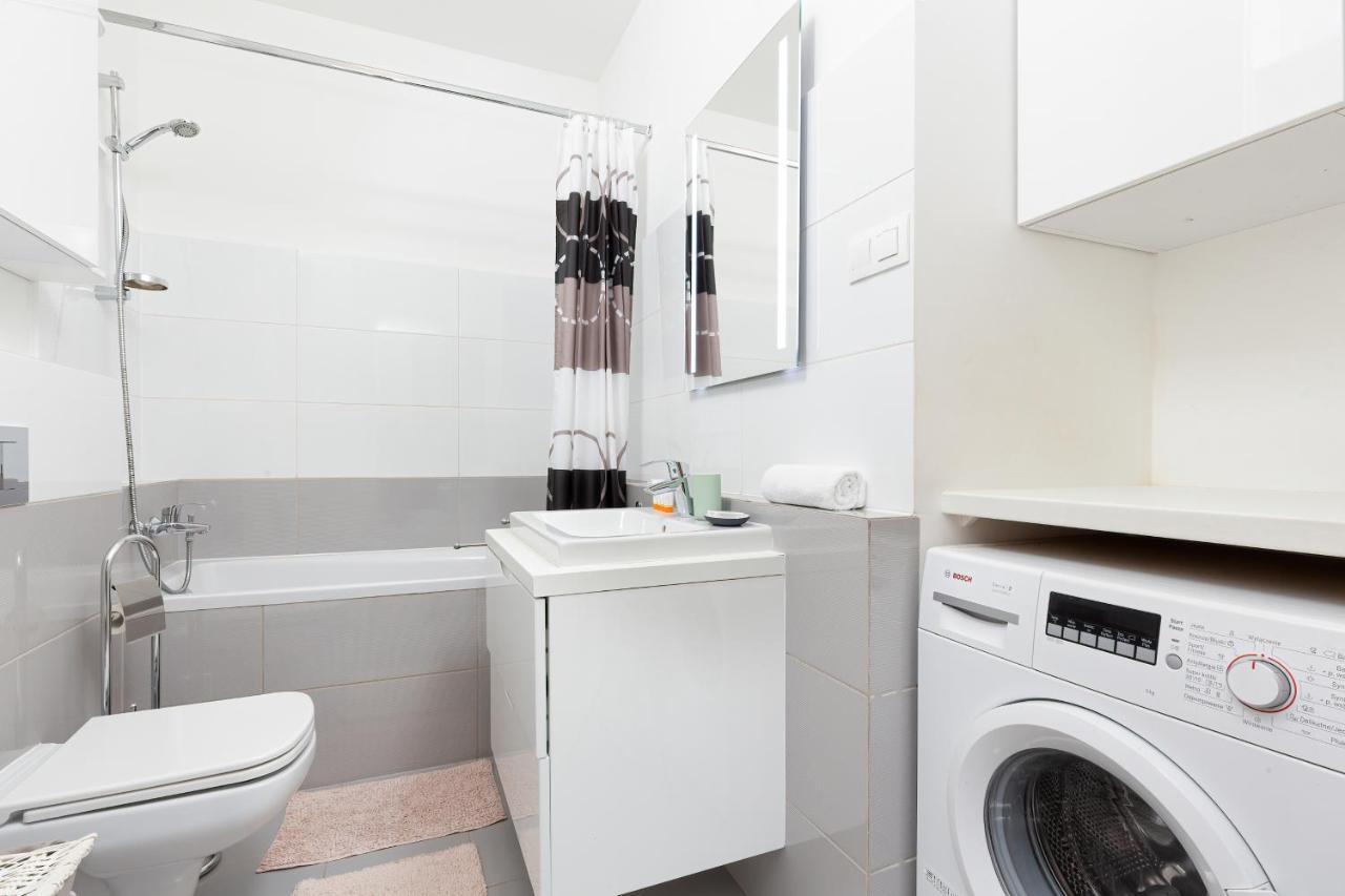 Espace Wilanow Apartments By Noclegi Renters Warsaw Ngoại thất bức ảnh