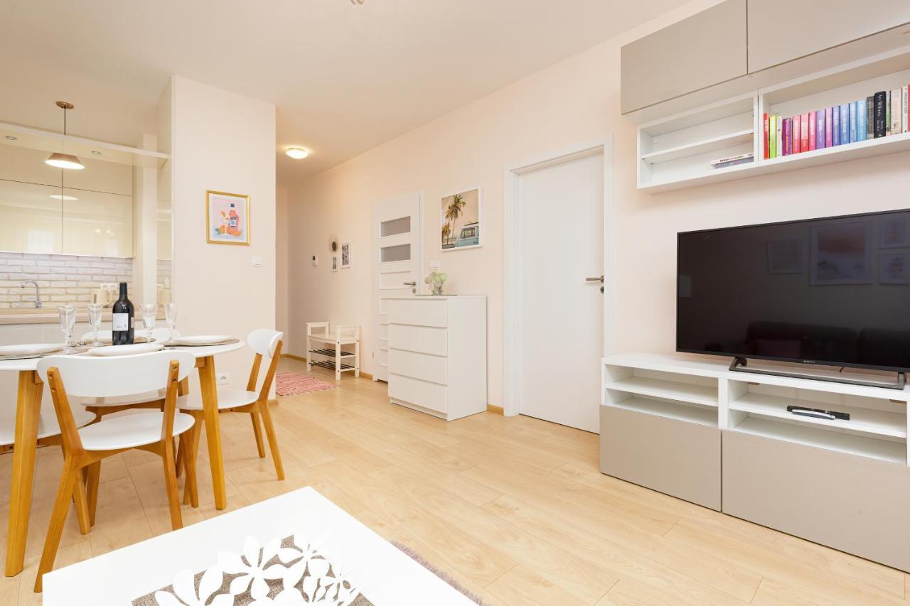 Espace Wilanow Apartments By Noclegi Renters Warsaw Ngoại thất bức ảnh